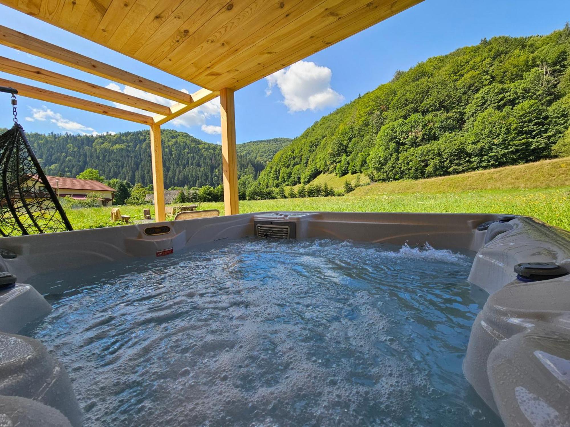 Vama Chalet バマ・ブザウルイ エクステリア 写真
